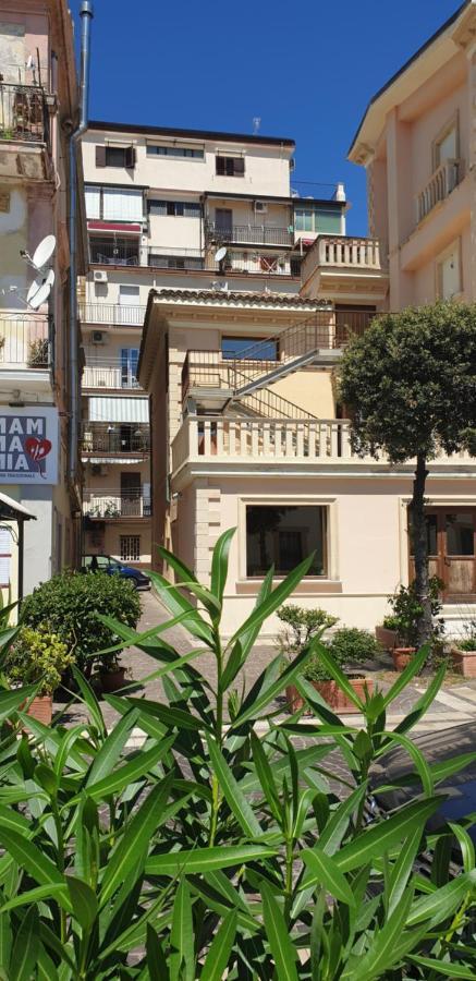 Bed and Breakfast Dame Crotone Exteriér fotografie